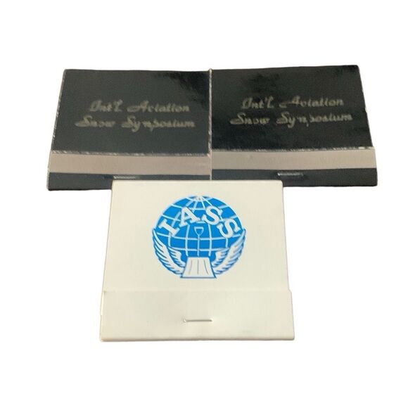 Vintage Matchbook International Aviation Snow Symposium The Perfect Promotional - Picture 1 of 8